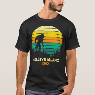 Retro Kelleys Island, Ohio Bigfoot Souvenir T Shirt