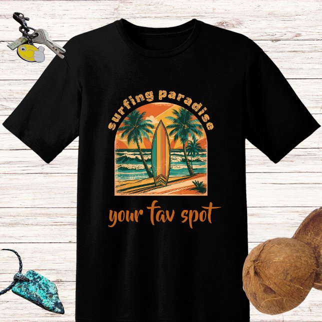 Retro-konstruktionen "Surfing paradise" och spot n T Shirt (Skapare uppladdad)