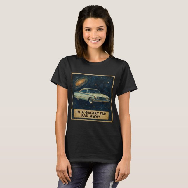 Retro kryssare i djupet rymden  t shirt (Hel framsida)