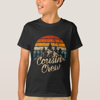 Retro kusincremebesättning vandrar berg läger utom t shirt