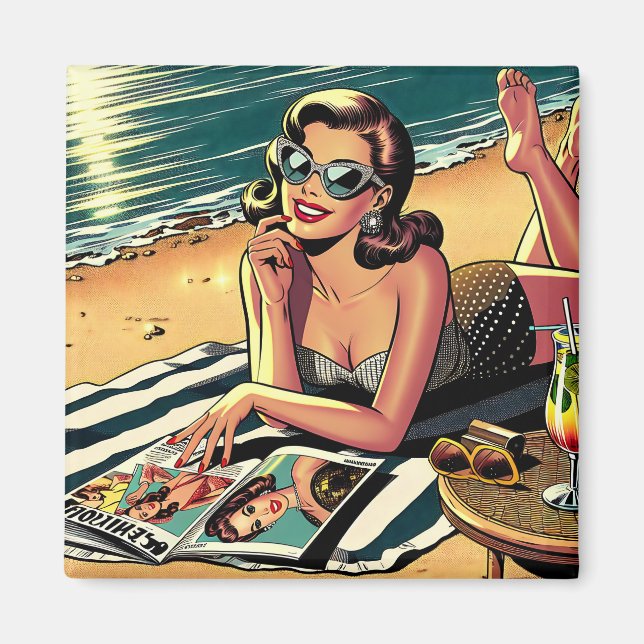 Retro kvinna på stranden som läser en modetidning magnet (Framsidan)