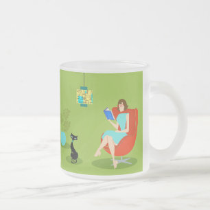 Retro läs- kvinna frostad Glass mugg