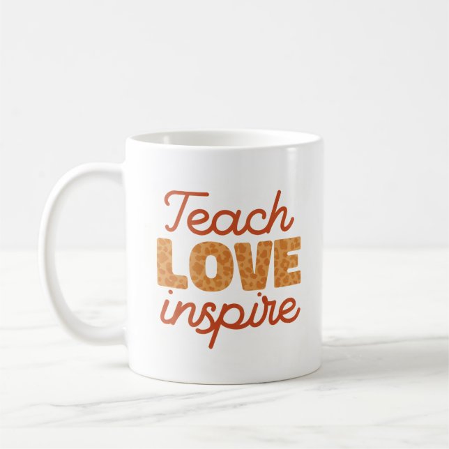 Retro Leopard Lär Kärlek Inspirera Typografi Kaffemugg (Vänster)