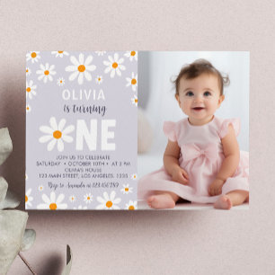 Retro Lila Daisy första födelsedag Fotoinbjudan Inbjudningar