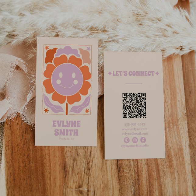 Retro Lila Orange QR kod Groovy Smilning Flower Visitkort (Skapare uppladdad)