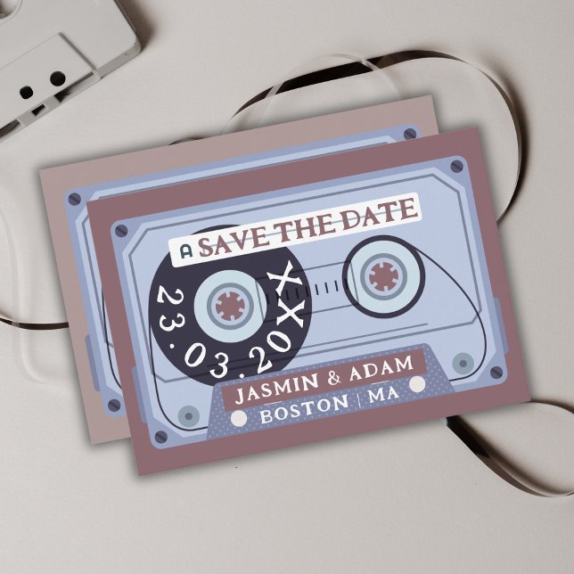 Retro lila violett kassettband Save The Date Spara Datumet (Skapare uppladdad)