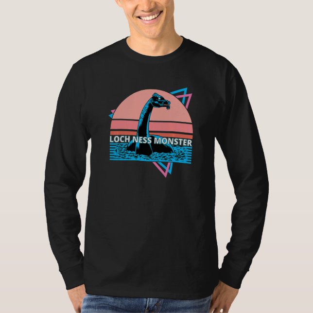 Retro Loch Ness Monster Cryptid Nessie Vaporwave T Shirt (Framsida)