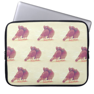Retro love birds som kysser duvan laptop sleeve