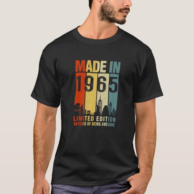 Retro Made In 1965  58 Years Of Being Awesome T Shirt (Framsida)