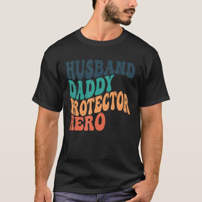 Retro Make Pappa Protector Hero Far s Day of T Shirt (Framsida)