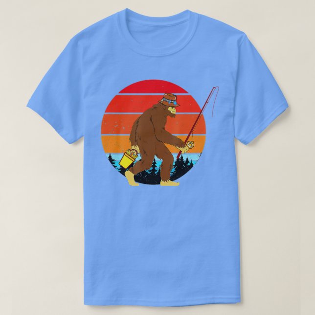 Retro Man Bigfoot-fiske utomhus Bigfoot-fiske T Shirt (Design framsida)