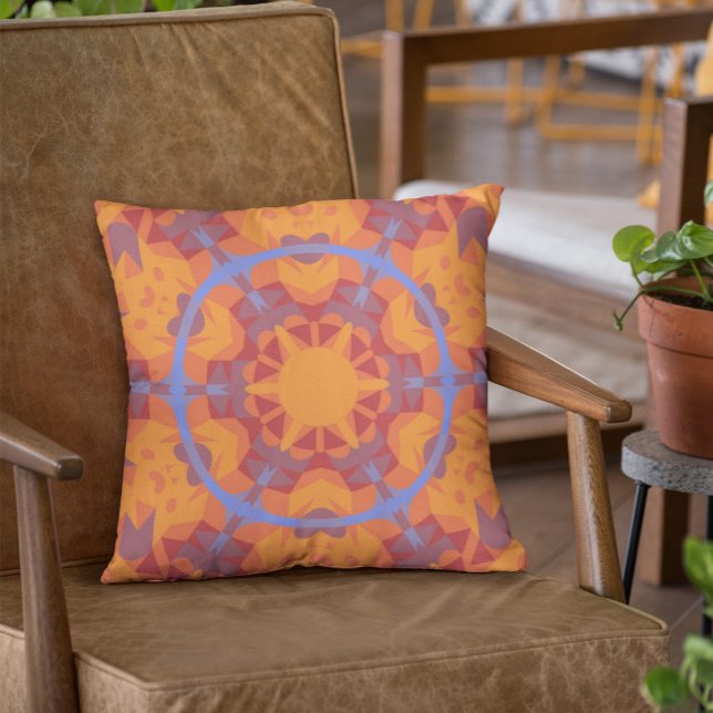 Retro Mandala Flower Orange och Blue Kudde (Skapare uppladdad)