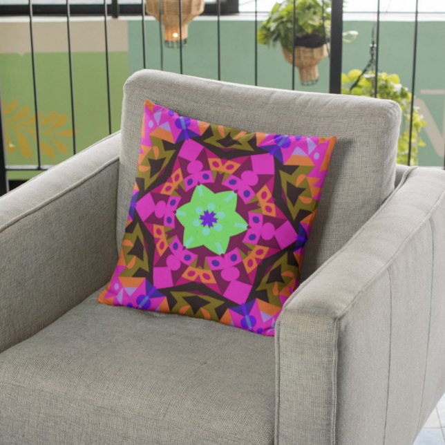 Retro Mandala Flower Rosa Orange och Grönt Kudde (Skapare uppladdad)