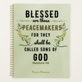 Retro Matthew 5:9 Vattenfärg i Olive Gren