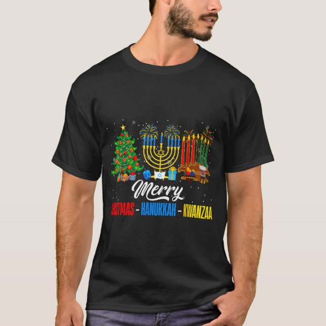 Retro Merry Christmas Hanukkah Kwanzaa Happy Holid T Shirt (Framsida)