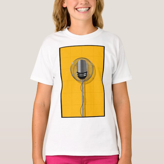 Retro Microphone on Bold Yellow T Shirt (Framsida)