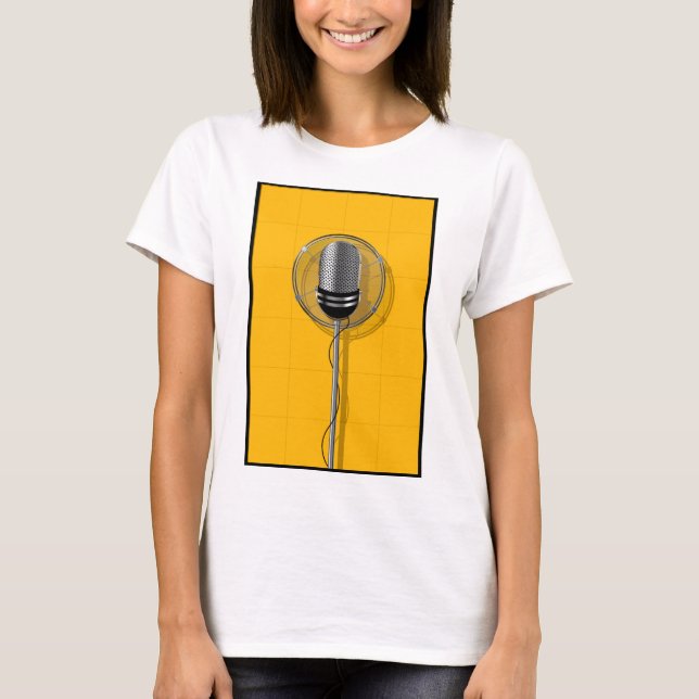 Retro Microphone on Bold Yellow T Shirt (Framsida)