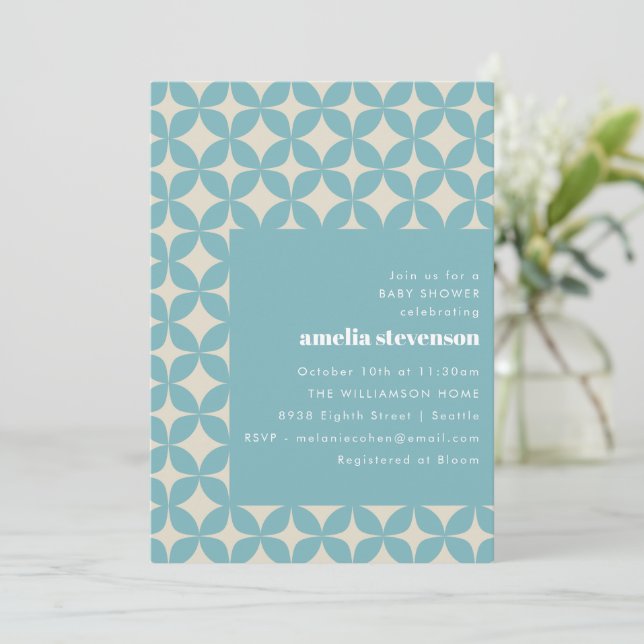 Retro Modern Geometric Pastel Blue Baby Shower Inbjudningar (Stående Fram)
