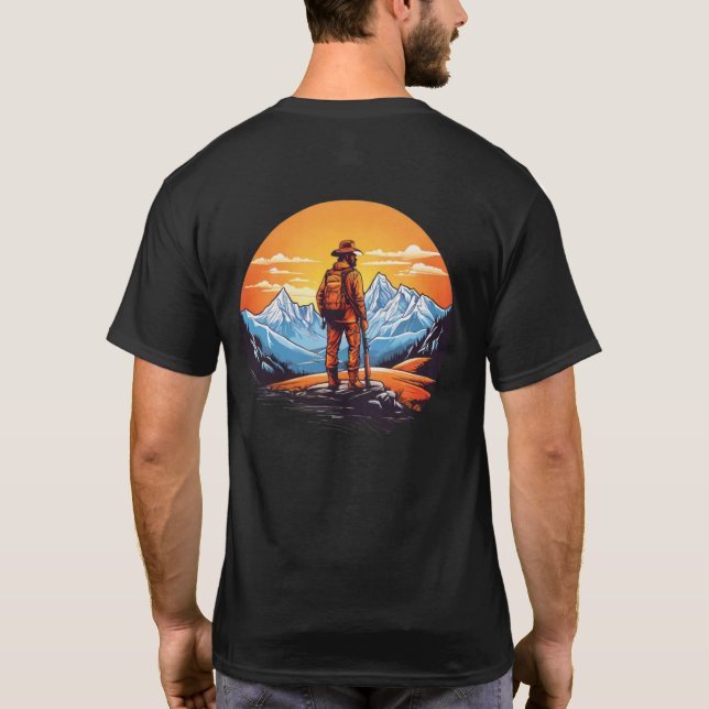 Retro Mountain Explorer Vandring T-Shirt | (Baksida)