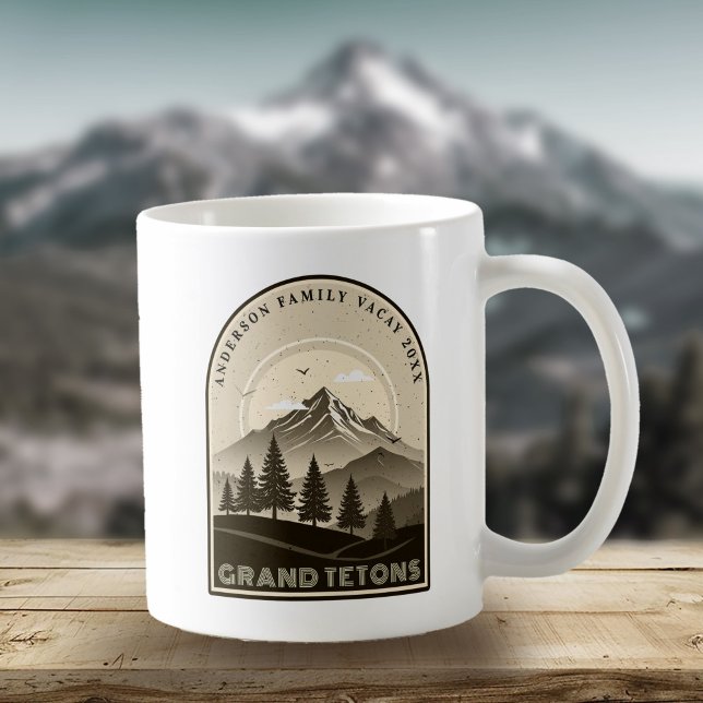 Retro Mountain Family Vacation Brown ID1136 Kaffemugg (Skapare uppladdad)