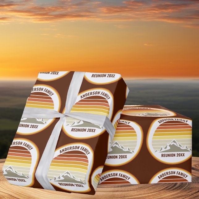 Retro Mountain Sunset Anpassningsbar Party Presentpapper (Skapare uppladdad)