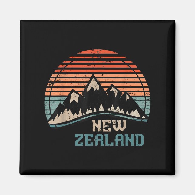Retro Mountains New Zealand  Magnet (Framsidan)