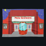 Retro Movie Theater Kitchen Towel Kökshandduk<br><div class="desc">Stjärnorna är i fullt på detta Retro Movie Theater Kitchen Towel - både stjärnorna på natten himlar och stjärnorna på silver skärm. Den minimalistiska konstdesignen från 1960-talet i stil har utsidan av ett klassiskt filmhus från filmens gyllene ålder. Det röda byggnaden har en briljant belyst markeringsram som säger "NU SHOWING"...</div>