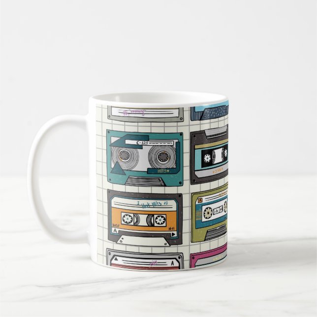 Retro Music Cassette: Nostalgic Icon Kaffemugg (Vänster)