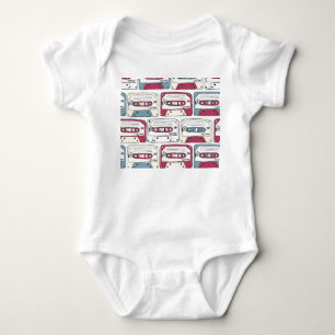 Retro Music Cassettes: Sten Background Mönster T Shirt