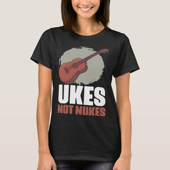 Retro Music Instruments Ukulele Guitars for Instru T Shirt (Framsida)