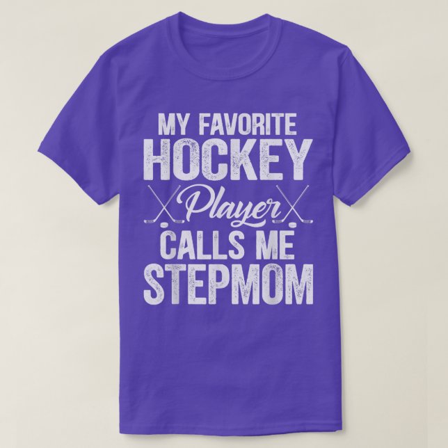 Retro My Favorite Hockey Player ringer mig Stepmam T Shirt (Design framsida)