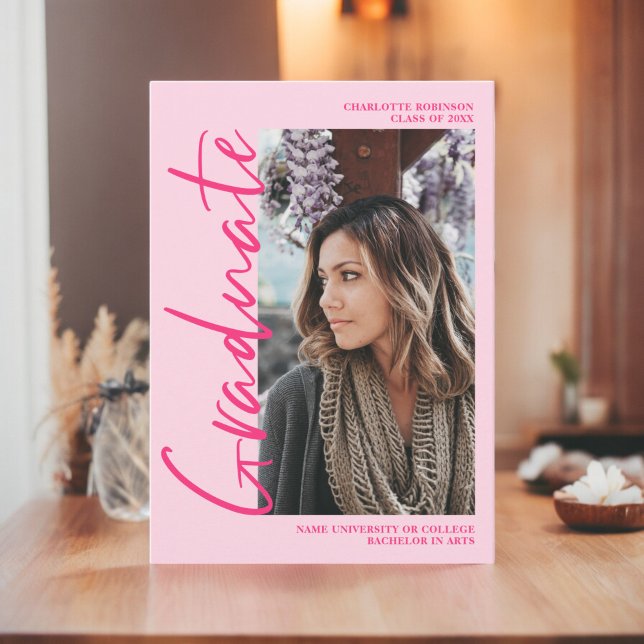 Retro neon rosa student fotoskript studenten meddelande (Retro neon pink graduate photo script graduation announcement)