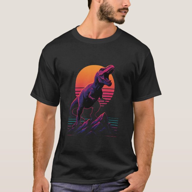 Retro Neon T-Rex Roar at Sunset T Shirt (Framsida)