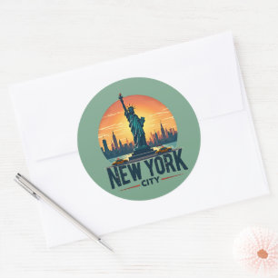 Retro New York City Skyline med Frihetsgudinnan Runt Klistermärke