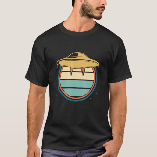 Retro-oidentifierat flygobjekt Rymden Ufo A T Shirt (Framsida)