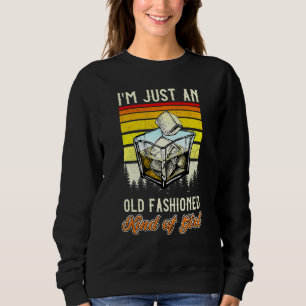 Retro Old Fashioned Girl Bartender Whisky Vin Dri T Shirt