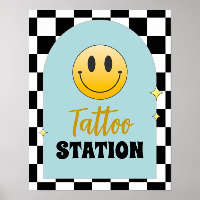Retro One Lycklig, Birthday Tattoo Station-tecken Poster (Framsidan)