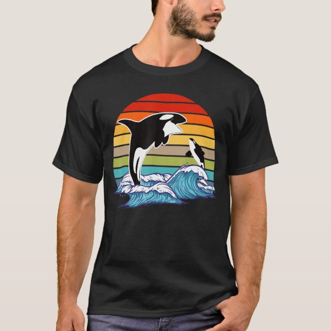 Retro Orca Killer Whale T Shirt (Framsida)