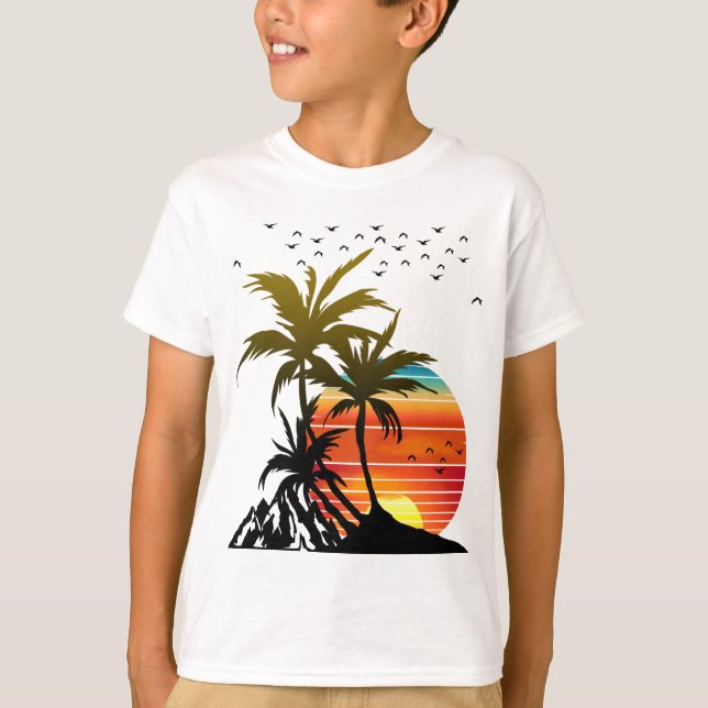 Retro Palmträd Berg Solnedgång T-Shirt (Framsida)
