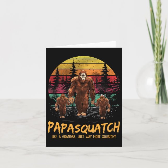 Retro Papa Squatch Som En Farfar Rolig Bigfoot Sa Kort (Framsida)