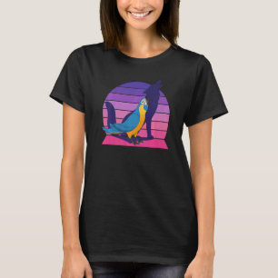 Retro Parrot I Howling Varg I Screaming Blue Macaw T Shirt