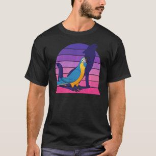 Retro Parrot I Howling Varg I Screaming Blue Macaw T Shirt