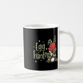Retro påskäggsjägare Kamouflagekanin med hatt Kaffemugg