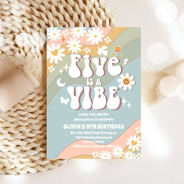 Retro Pastel 5th Birthday Invitation Inbjudningar (Skapare uppladdad)