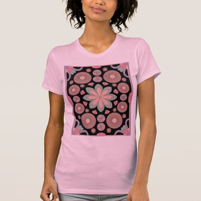 Retro Pastel Floral Mandala Symmetry T Shirt (Framsida)