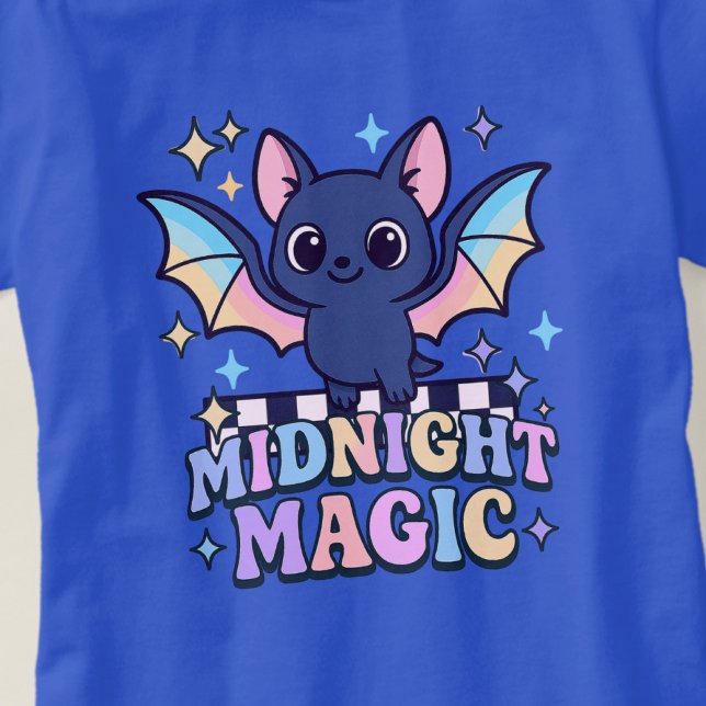 Retro Pastelcore Cute Halloween Fladdermus & Check T Shirt (The midnight magic kawaii bat design shines with retro pastel charm.)
