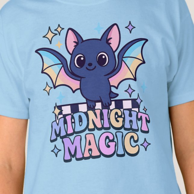 Retro Pastelcore Cute Halloween Fladdermus & Check T Shirt (The midnight magic kawaii bat design shines with retro pastel charm.)
