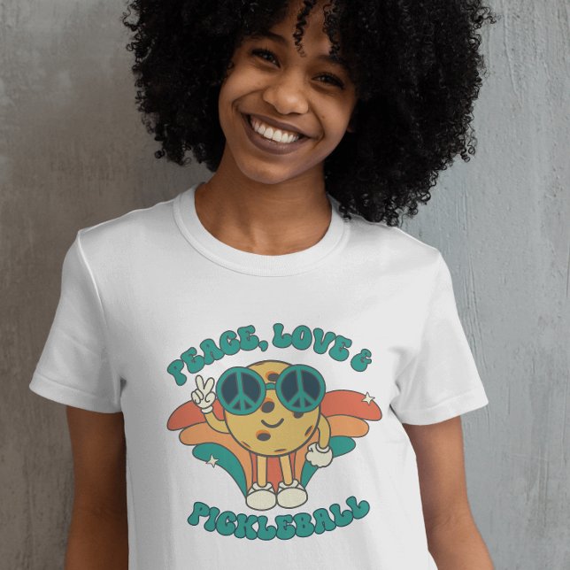 Retro Peace, Kärlek och Pickleball Groovy T Shirt (Skapare uppladdad)
