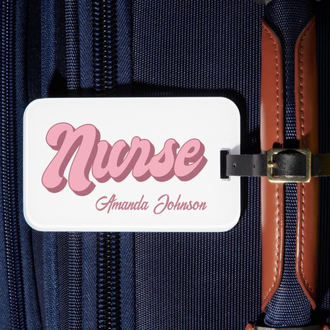 Retro Personlig Nurse Bag-Märkre | Rosa och vit Bagagebricka (Framsida Insitu 4)
