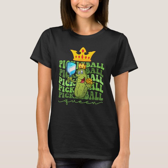 Retro Pickleball Queen Player Cute Pickle Boll T Shirt (Framsida)